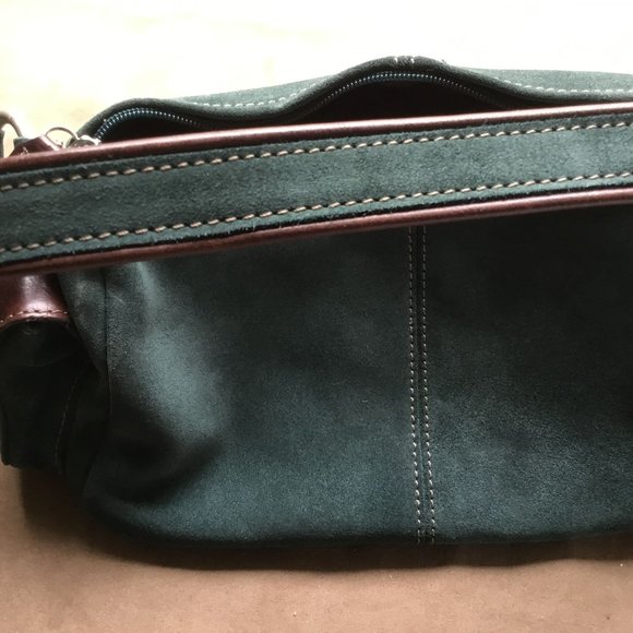 Fossil Green Suede Purse - Picture 10 of 10